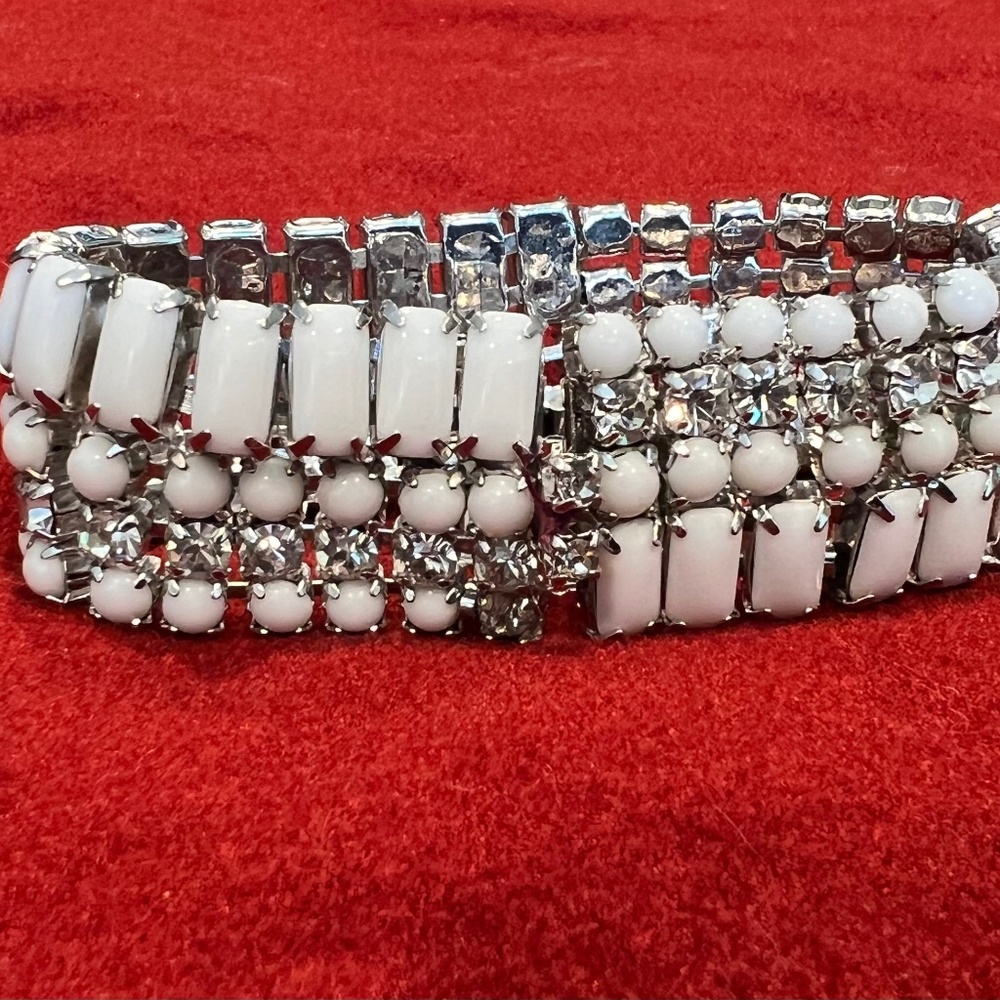Vintage Kramer of New York bracelet